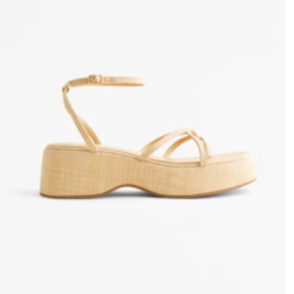 NWT Abercrombie Everday Platform Heels Size 9.5 - Picture 1 of 1